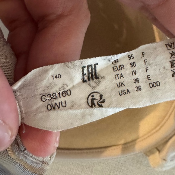 Chantelle C Essential Full Coverage Tshirt Lined Underwire Bra 36DDD C38160 - Picture 11 of 12